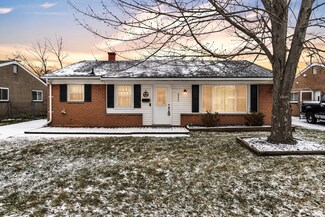 8253 Milburn St, Westland, MI 48185