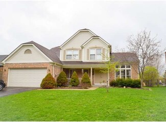 423 Asbury Ave, Fox River Grove, IL 60021