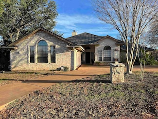 209 Big Spur N, Horseshoe Bay, TX 78657