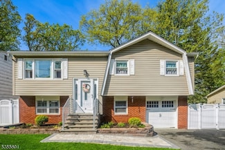 10 Tulsa Trail, Hopatcong, NJ 07843