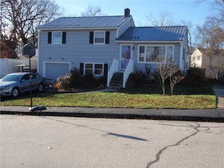 11 Kennedy Dr, Coventry, RI 02816