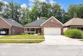 9735 Woodsong Ln, Indianapolis, IN 46229