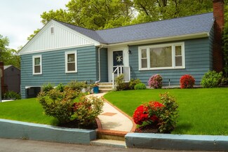 53 Craig St, Milton, MA 02186