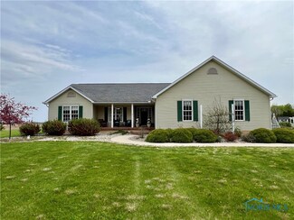 5431 S Township Road 105, New Riegel, OH 44853