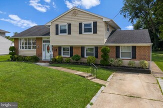 1024 Lynwood Ln, Somerdale, NJ 08083