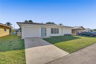 5724 NW 85th Ave, Tamarac, FL 33321