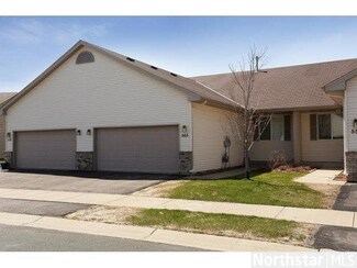 565 565 Meadow Ln, Norwood Young America, MN 55397