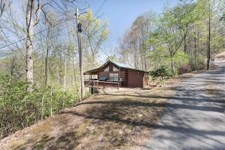746 High Ridge Rd, Murphy, NC 28906