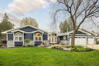 7008 Lee Valley Cir, Edina, MN 55439