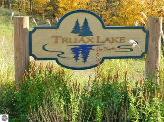 11 Truax Lake Rd, Williamsburg, MI 49690