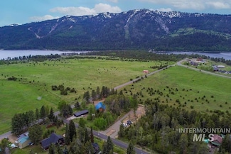 13152 Hill House Loop, Donnelly, ID 83615