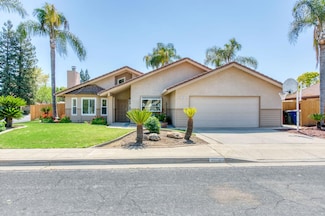 2396 Los Altos Ave, Clovis, CA 93611