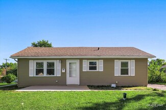 1839 Burry Circle Dr, Crest Hill, IL 60403
