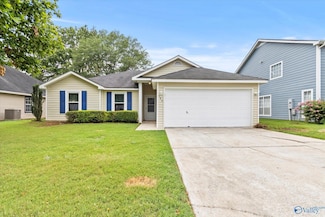 384 River Bend Dr SW, Huntsville, AL 35824