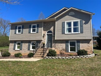4849 Holly Springs Dr, Granite Falls, NC 28630