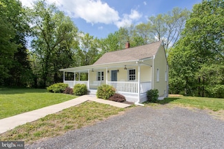 6785 Valley Rd, La Plata, MD 20646