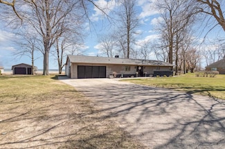44 Linwood Rd, Linwood, MI 48634