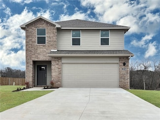 1930 Larkspur St, Springdale, AR 72764