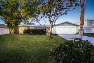 1116 44th Ave NE, Saint Petersburg, FL 33703