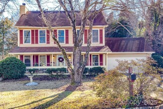 8000 Glencannon Dr, Charlotte, NC 28227