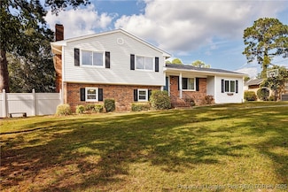 2706 Colgate Dr, Fayetteville, NC 28304