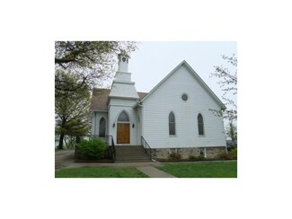 118 N Osage St, Nortonville, KS 66060