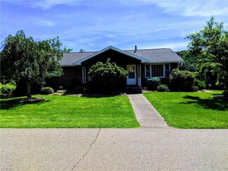 14 Sunset Dr, Caldwell, OH 43724