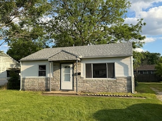 1012 Bel Aire Dr, Rantoul, IL 61866
