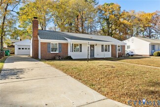 115 Huntington Rd, Colonial Heights, VA 23834