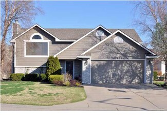 2333 N Sandplum St, Wichita, KS 67205