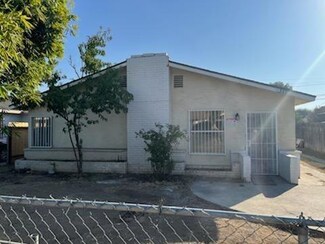 326 N Delno Ave, Fresno, CA 93706