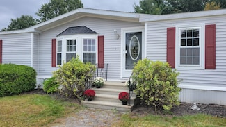 1 Circle Dr, North Windham, CT 06256