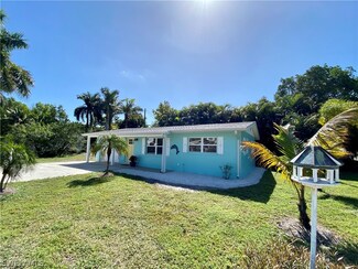 7499 Cares Away Park Cir, Bokeelia, FL 33922