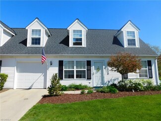 14730 Lakeview Dr, Middlefield, OH 44062