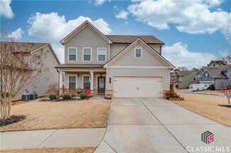 1627 Davey Cir, Hoschton, GA 30548