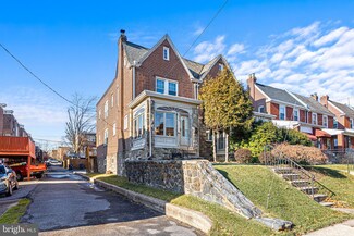 300 W 37th St, Wilmington, DE 19802