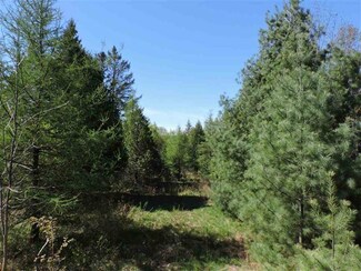 4862 Vt Route 105, Charleston, VT 05872