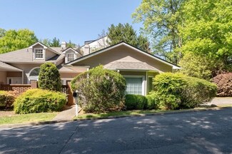 2934 Crosswycke Forest Dr NE, Atlanta, GA 30319