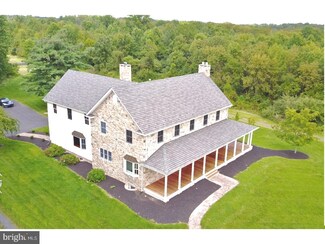 111 Bunker Hill Rd, Ottsville, PA 18942
