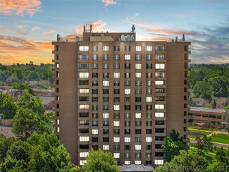 2121 S Yorktown Ave Unit 1003, Tulsa, OK 74114