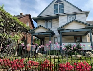 948 Monroe Ave, Rochester, NY 14620