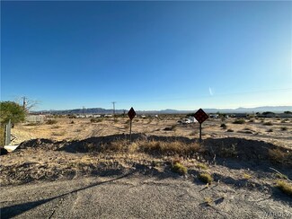 5084 El Mirage Place, Topock, AZ 86436