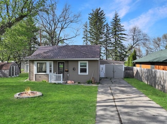 2525 21st St, Slayton, MN 56172