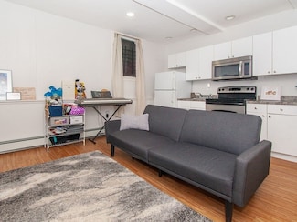 21 Aberdeen St Unit A, Boston, MA 02215