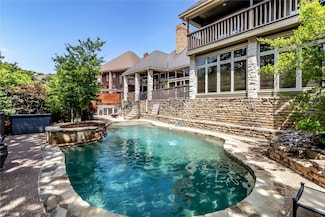2310 Castle Rock Rd, Arlington, TX 76006
