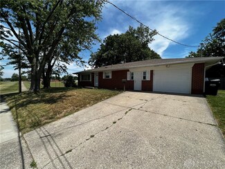 110 Normal Dr, Franklin, OH 45005