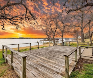 7201 Plover Cir, Fort Worth, TX 76135