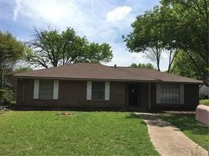 114 Bailey Dr, Desoto, TX 75115