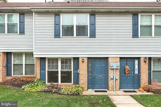 1681 Long Dr Unit 204, York, PA 17406