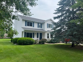 315 E Chapel Ln, Midland, MI 48642